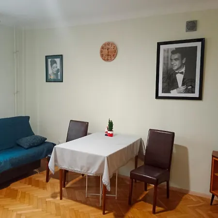 E-brechta Apartament Warszawa
