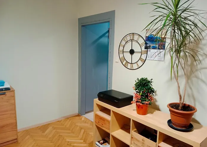 شقة E-brechta وارسو